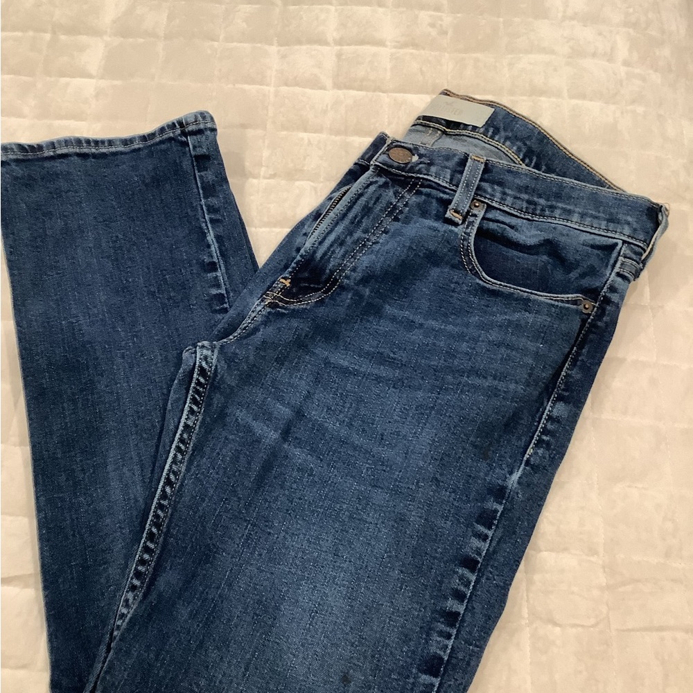Classic Dark Wash Hollister Epic Flex Straight Jeans - Blue